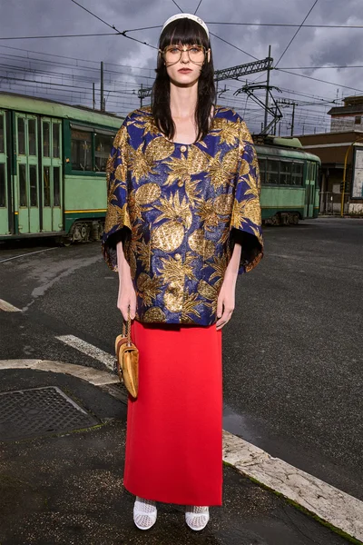 Look 45